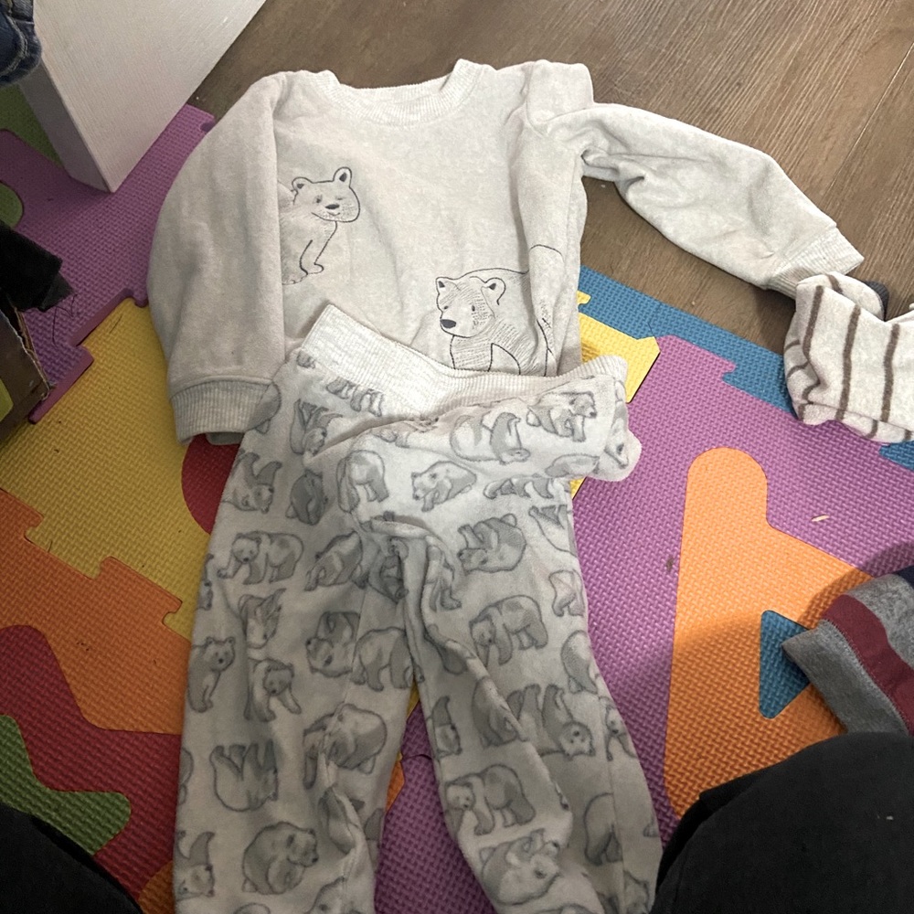Boys outfit size 18 months